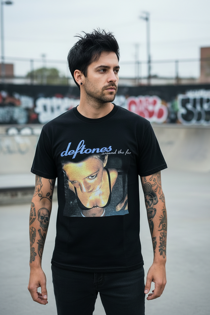 DEFTONES - Band T-Shirt: Around the Fur
