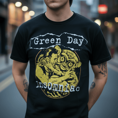 GREEN DAY - Band T-Shirt: HUGS - COOCOO.at - Dein Merch Shop aus Österreich