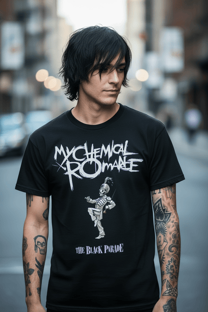 MY CHEMICAL ROMANCE - Band T-Shirt: PARADE - COOCOO.at - Dein Merch Shop aus Österreich