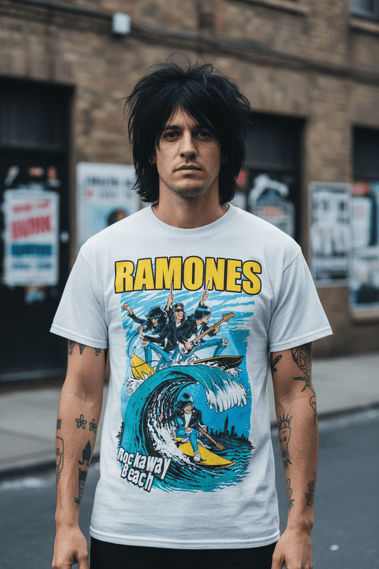 RAMONES - Band T-Shirt: Rockaway Beach - COOCOO.at - Dein Merch Shop aus Österreich