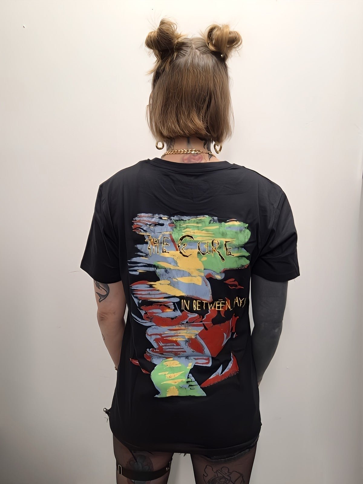 THE CURE – Band T-Shirt: Between - COOCOO.at - Dein Merch Shop aus Österreich